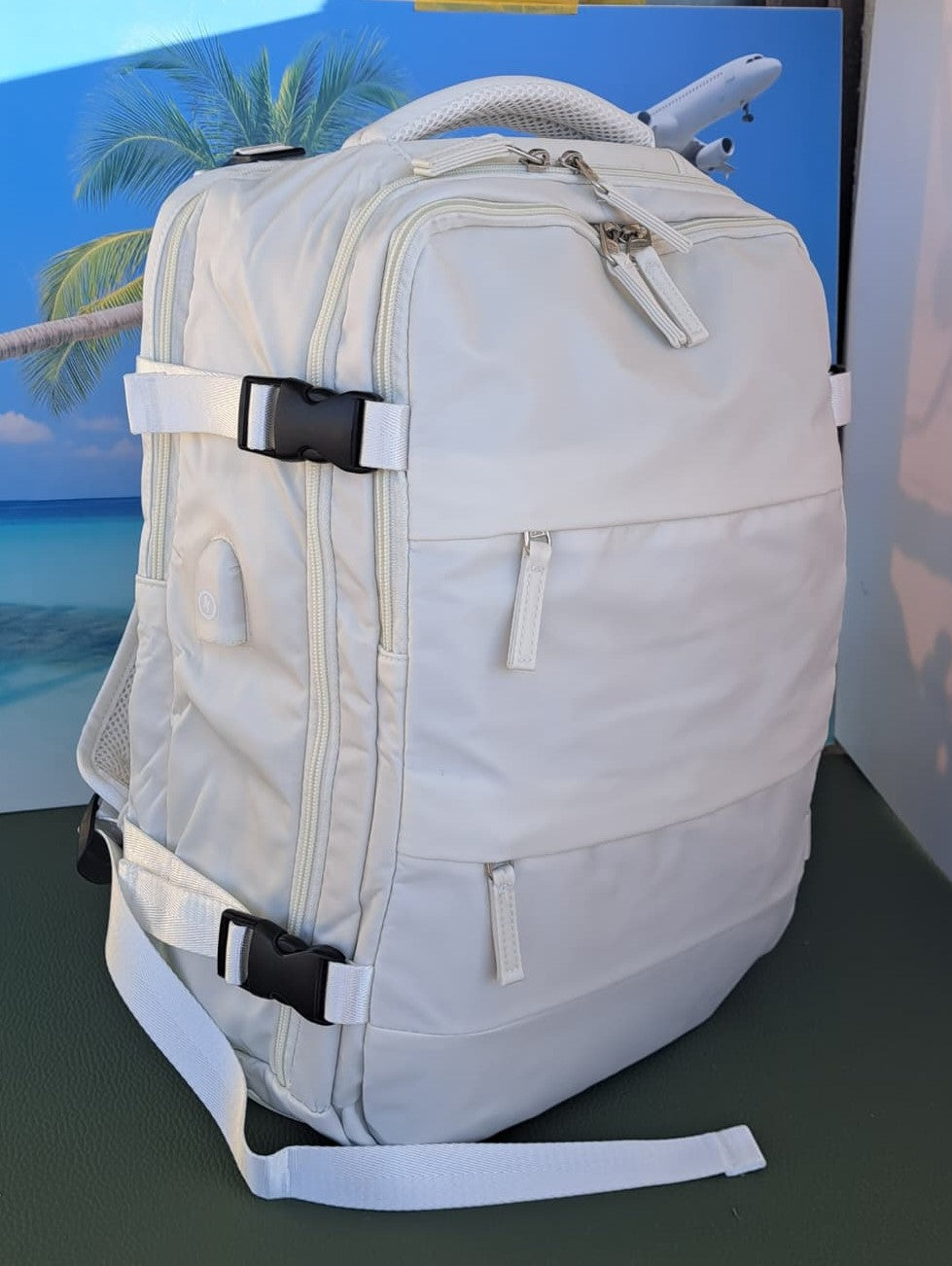 Zaino da Viaggio Bagaglio a Mano Ryanair COLORE BIANCO GHIACCIO cm 40 x 30 x 20 No Supplementi! No Extra Fees!